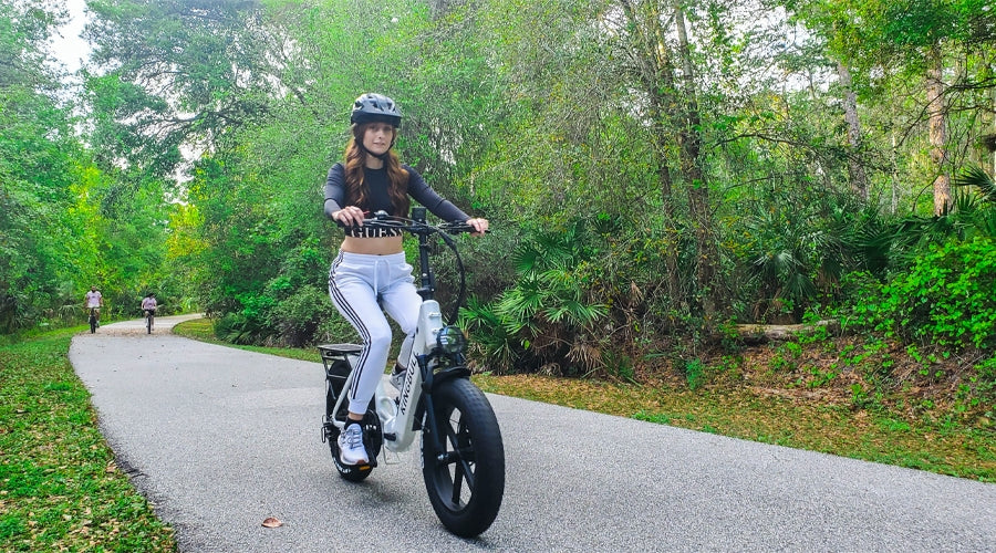 Comparing Electric Bikes and Traditional Bikes: Understanding the Differences